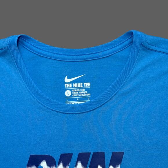 Nike Run Flag Men’s Blue Red Tee Size L 807956-435 EUC - Picture 5 of 8